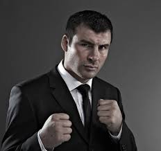 How tall is Joe Calzaghe?